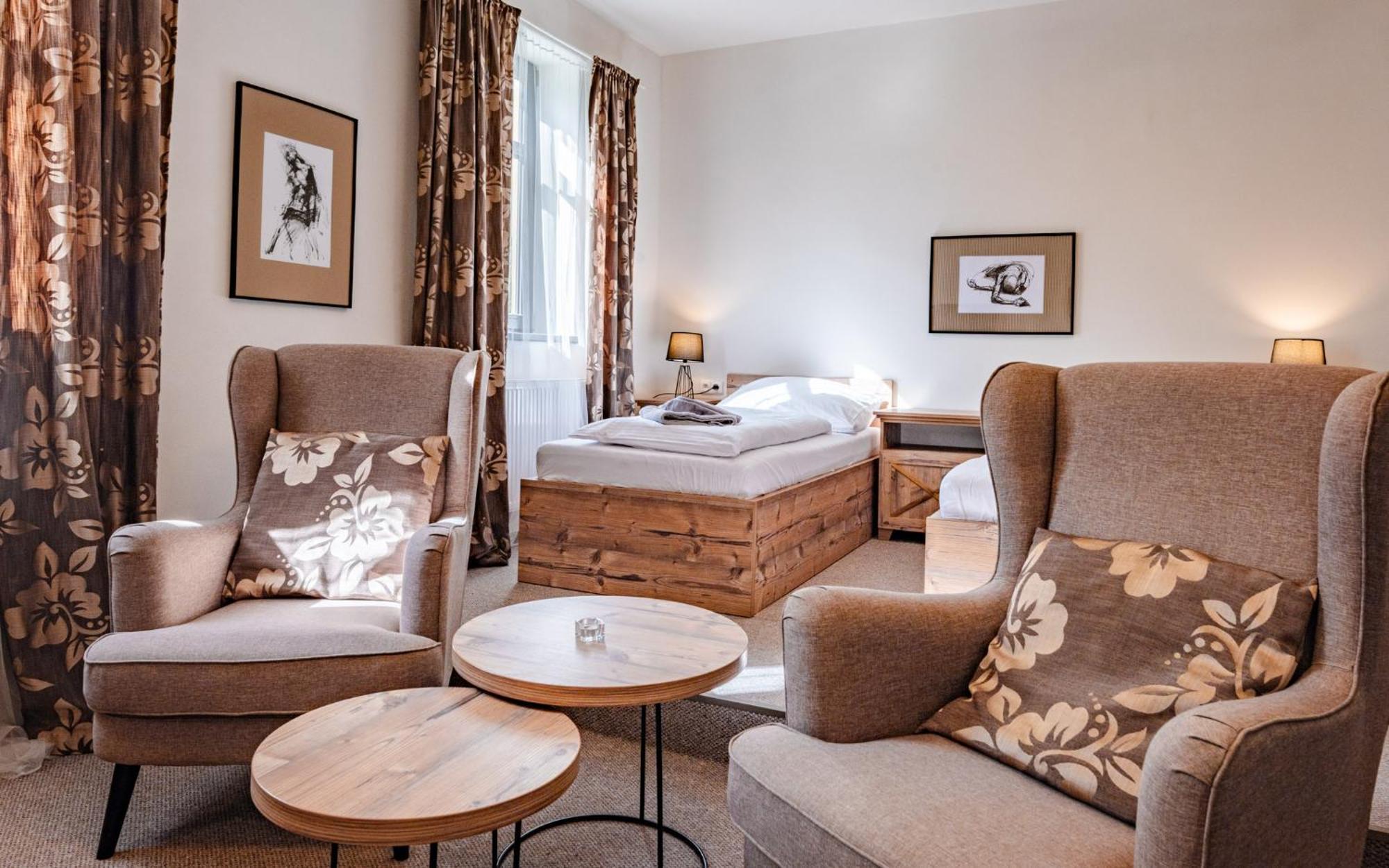 Hotel Svycarsky Dum Sneznik Zimmer foto